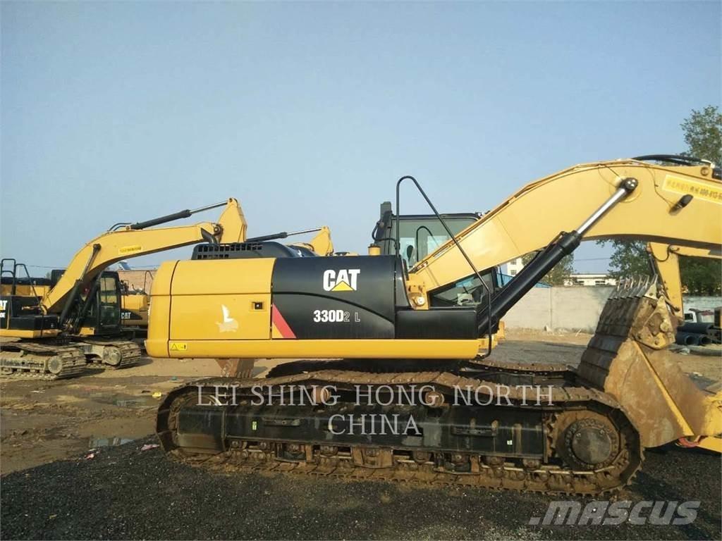 CAT 330D2L Гусеничні екскаватори