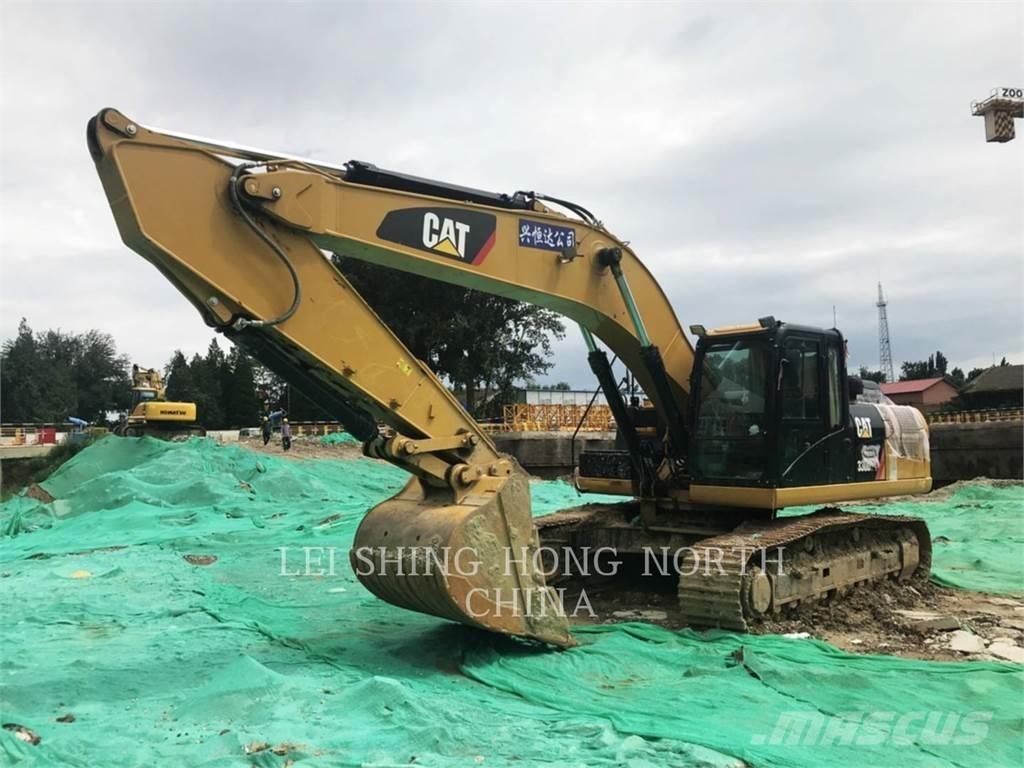 CAT 330D2L Гусеничні екскаватори