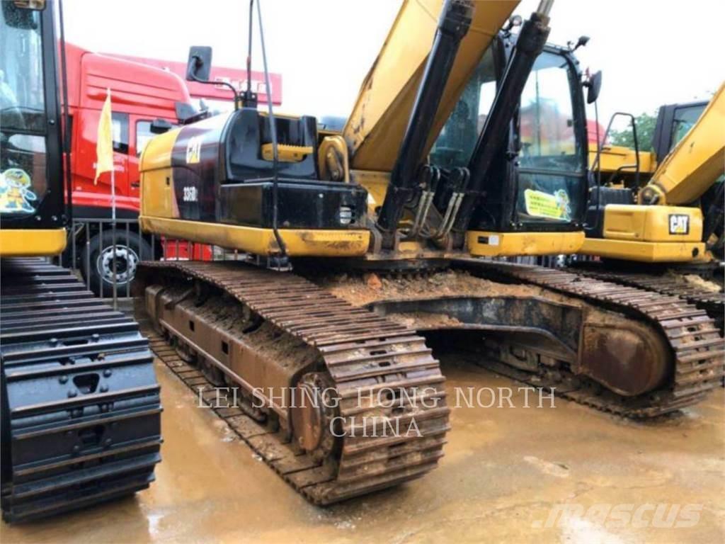 CAT 330D2L Гусеничні екскаватори