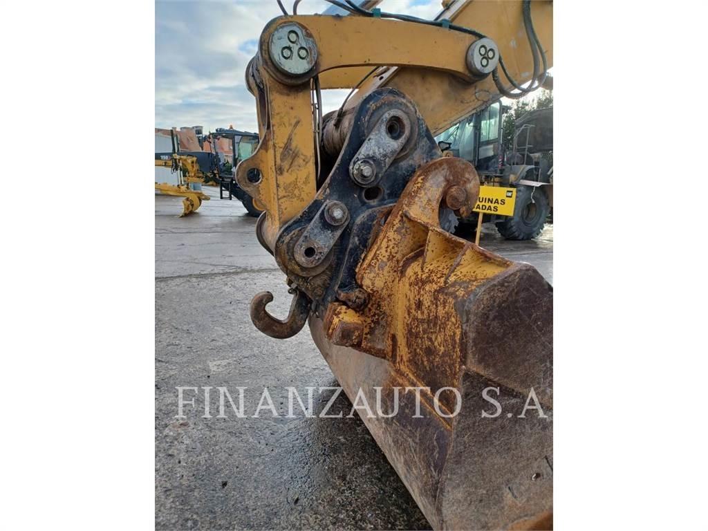 CAT 330DLME Гусеничні екскаватори