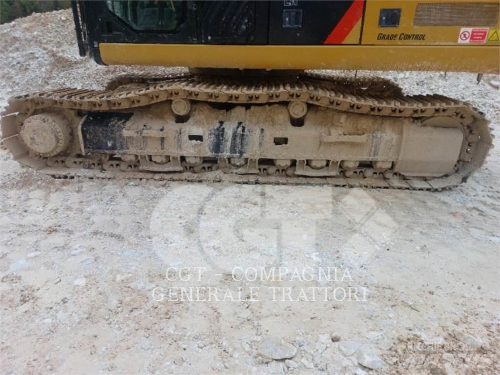 CAT 330F Гусеничні екскаватори