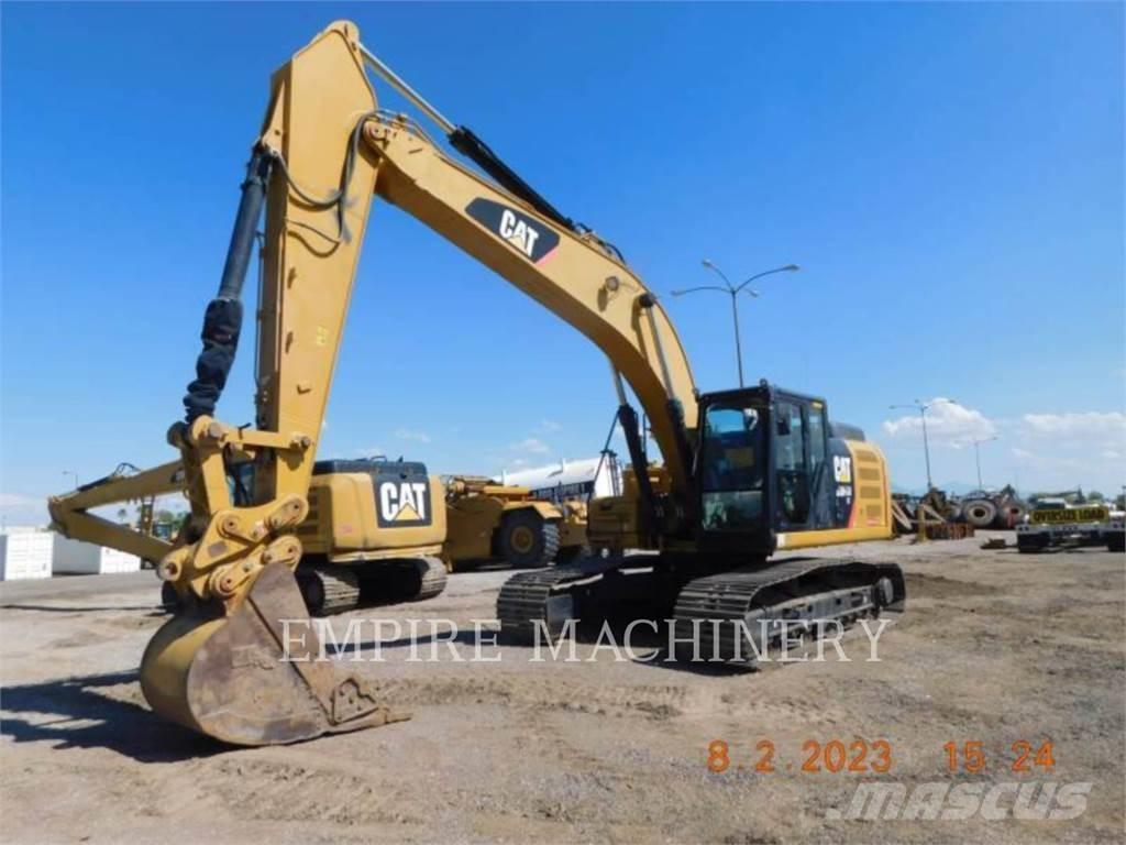 CAT 330FL Гусеничні екскаватори