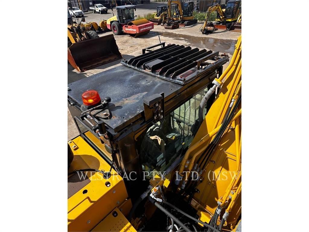 CAT 330FL Гусеничні екскаватори
