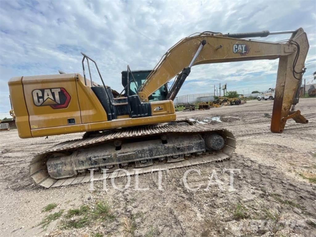 CAT 330GC Гусеничні екскаватори