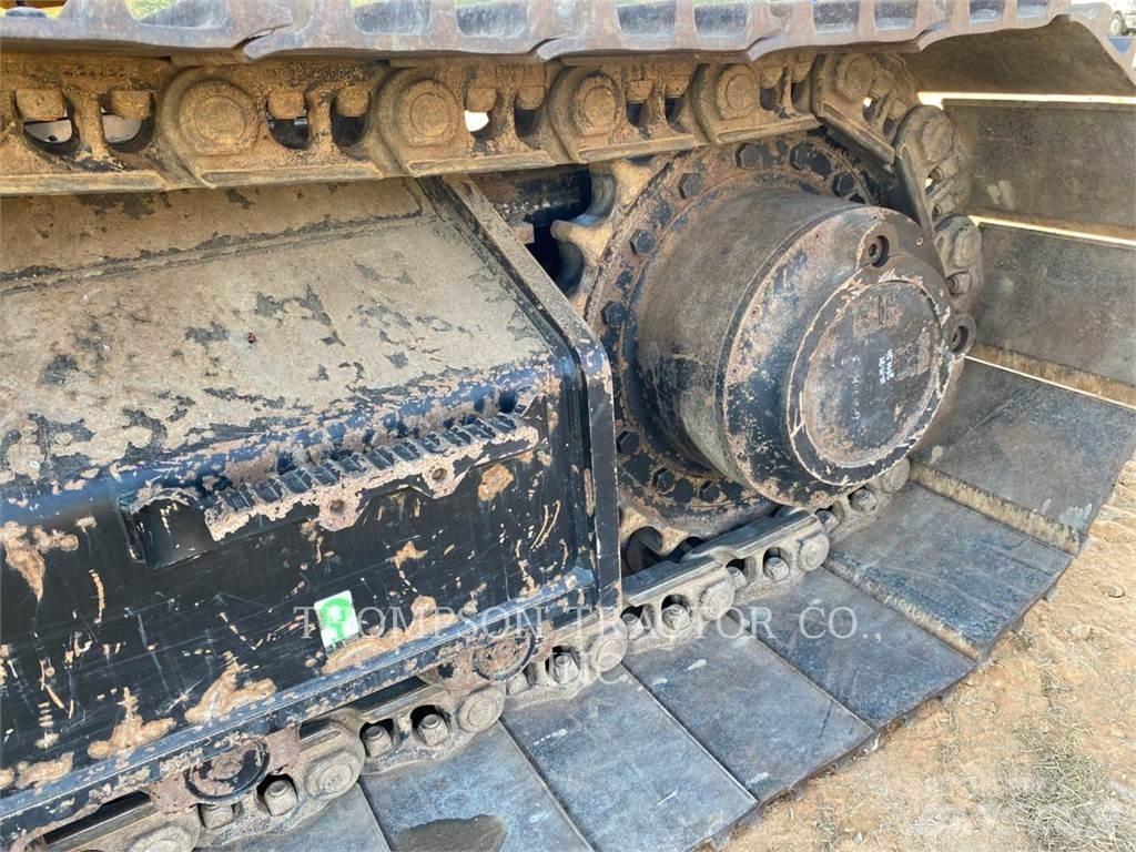 CAT 335 Гусеничні екскаватори