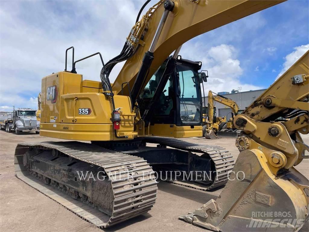 CAT 335 Гусеничні екскаватори