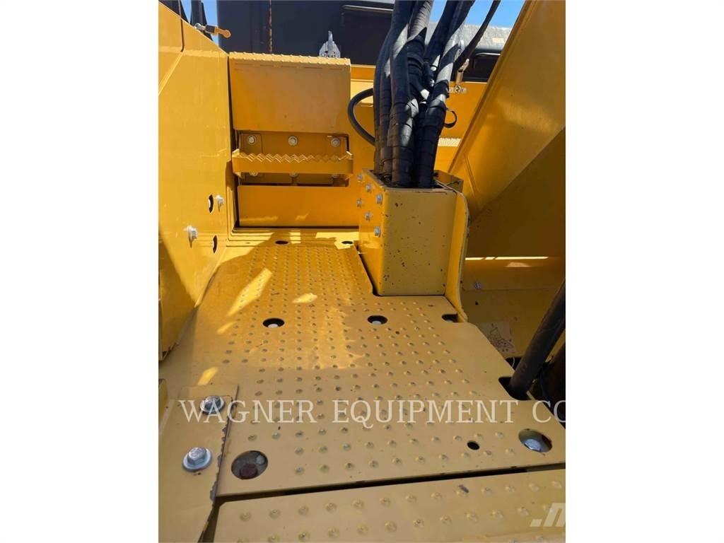 CAT 335FL TCRB Гусеничні екскаватори