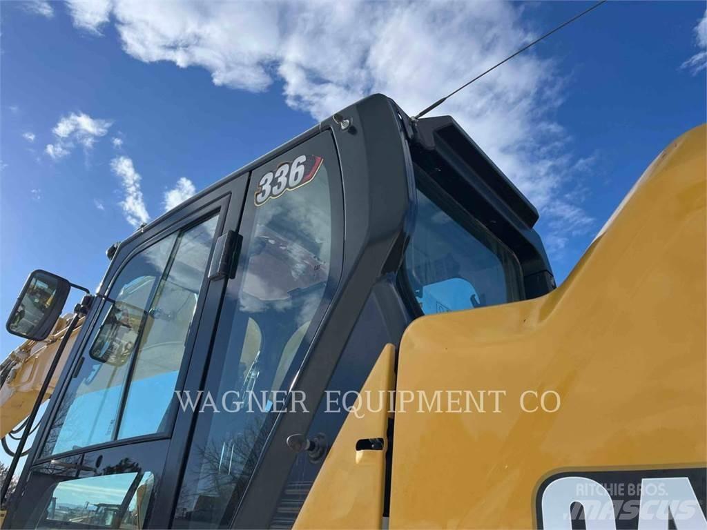CAT 336 Гусеничні екскаватори