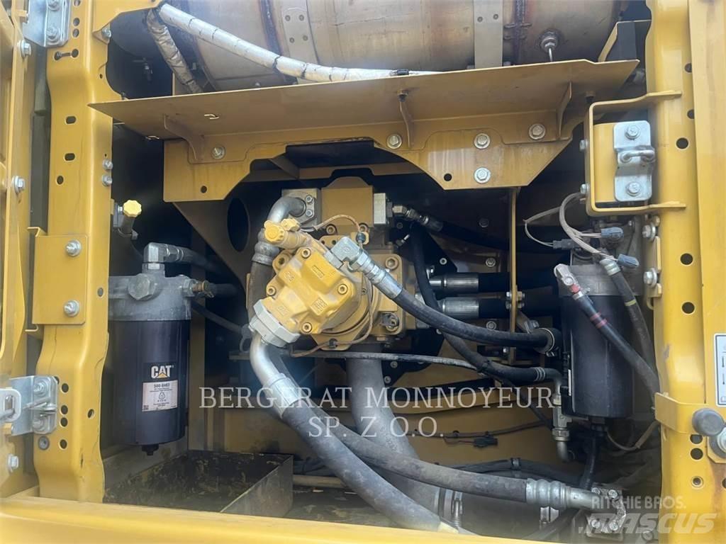 CAT 336 Гусеничні екскаватори