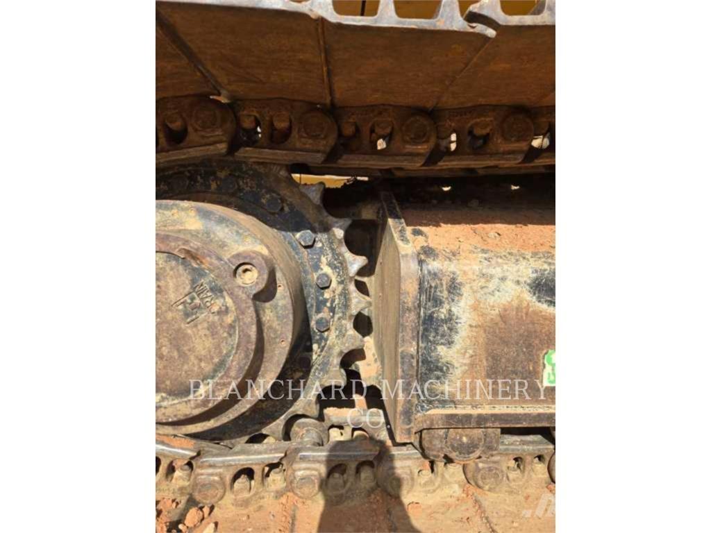 CAT 336 Гусеничні екскаватори