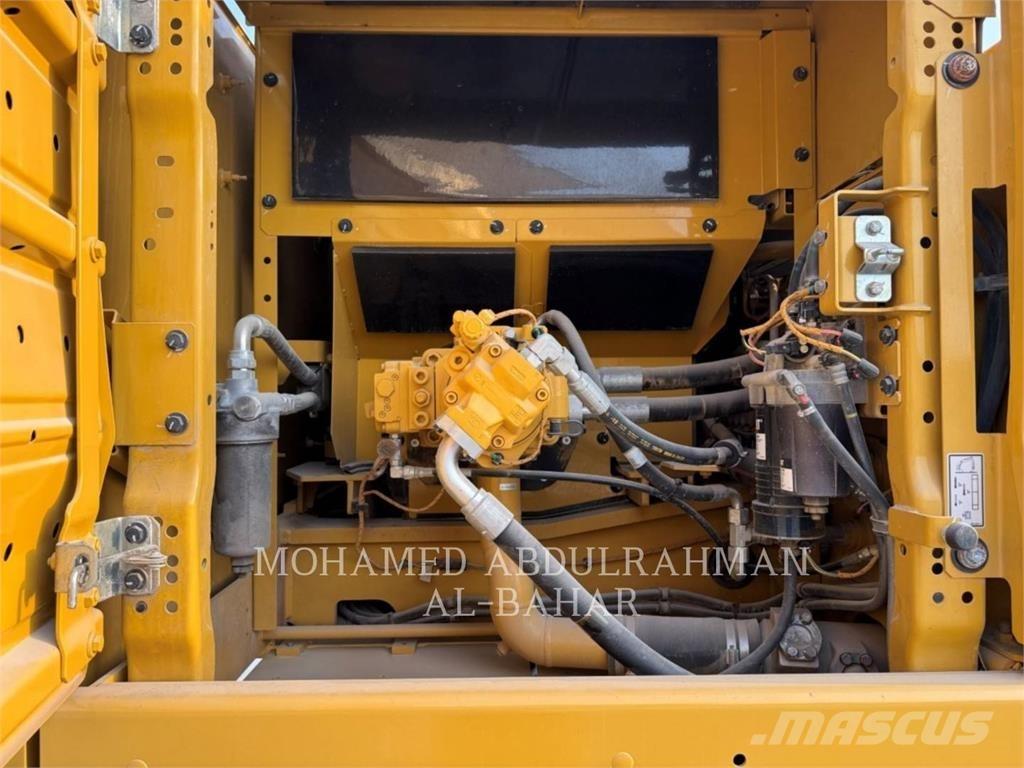 CAT 336-07GC Гусеничні екскаватори