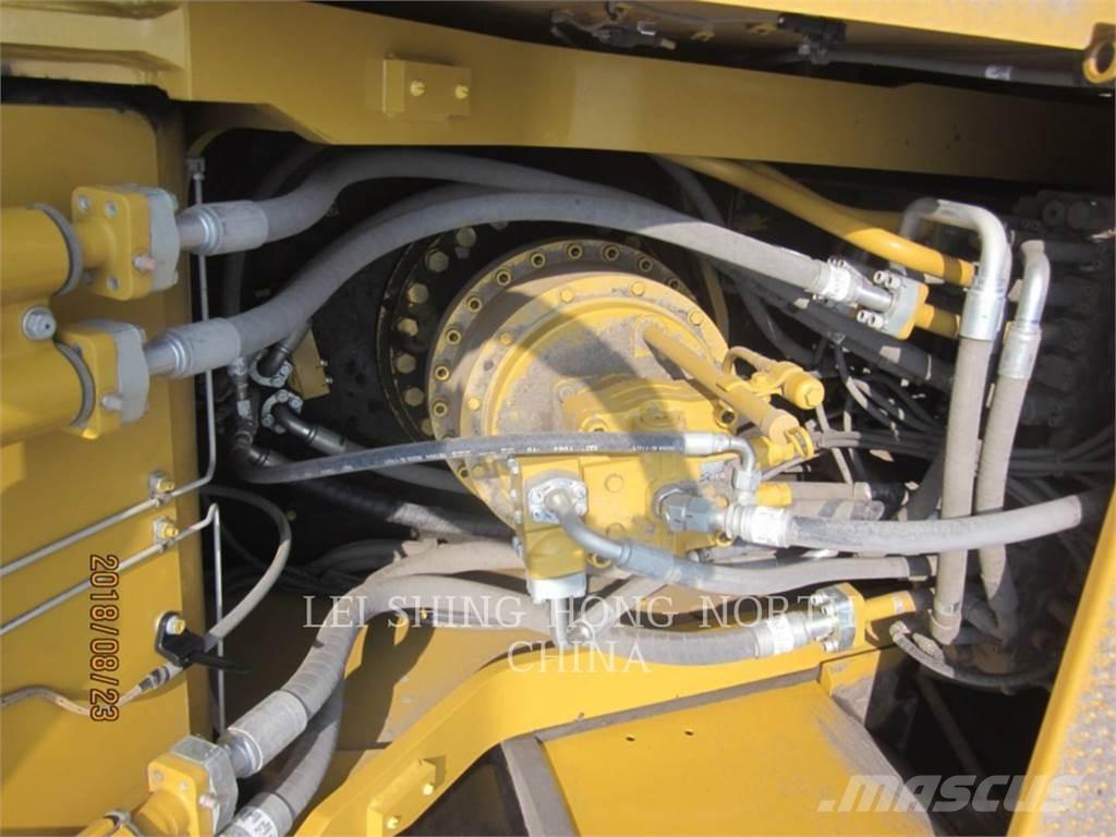 CAT 336D2 Гусеничні екскаватори