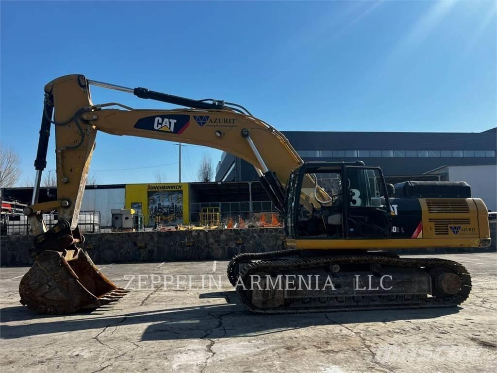 CAT 336D2L Гусеничні екскаватори