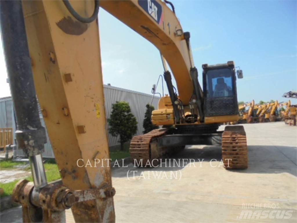 CAT 336DL Гусеничні екскаватори