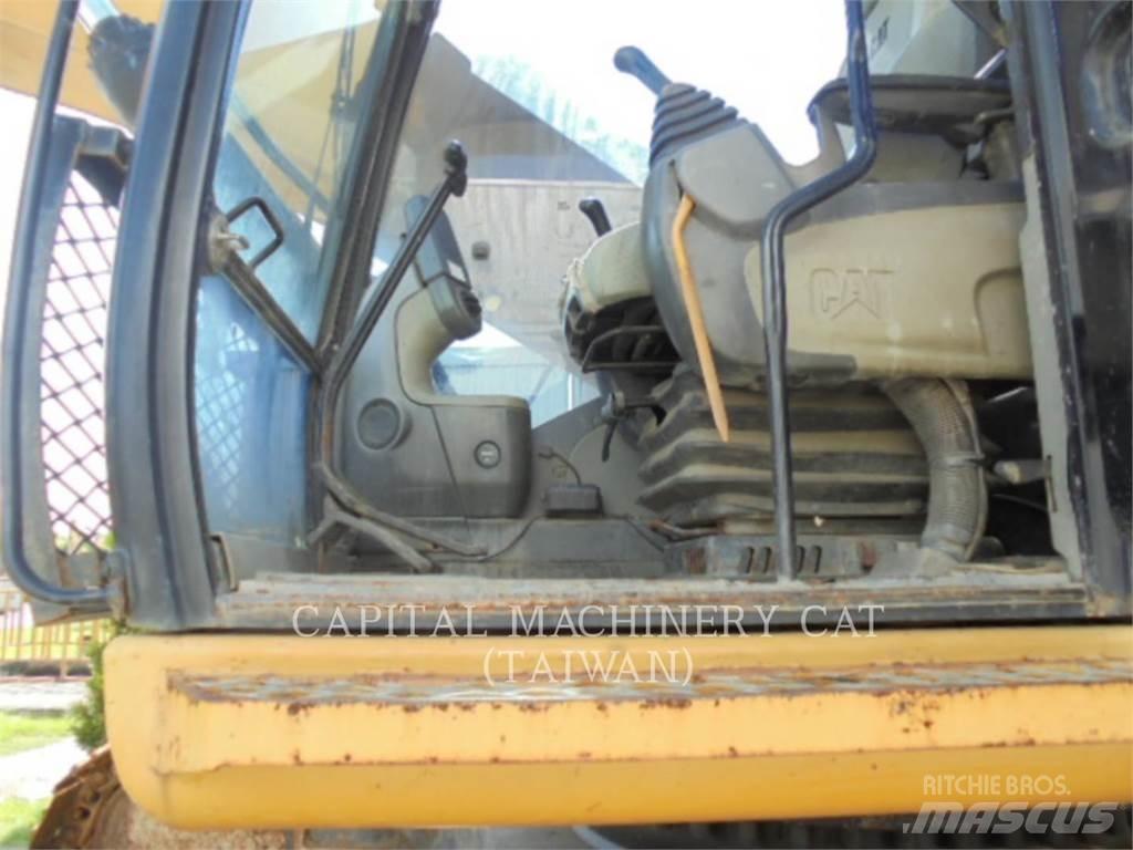 CAT 336DL Гусеничні екскаватори