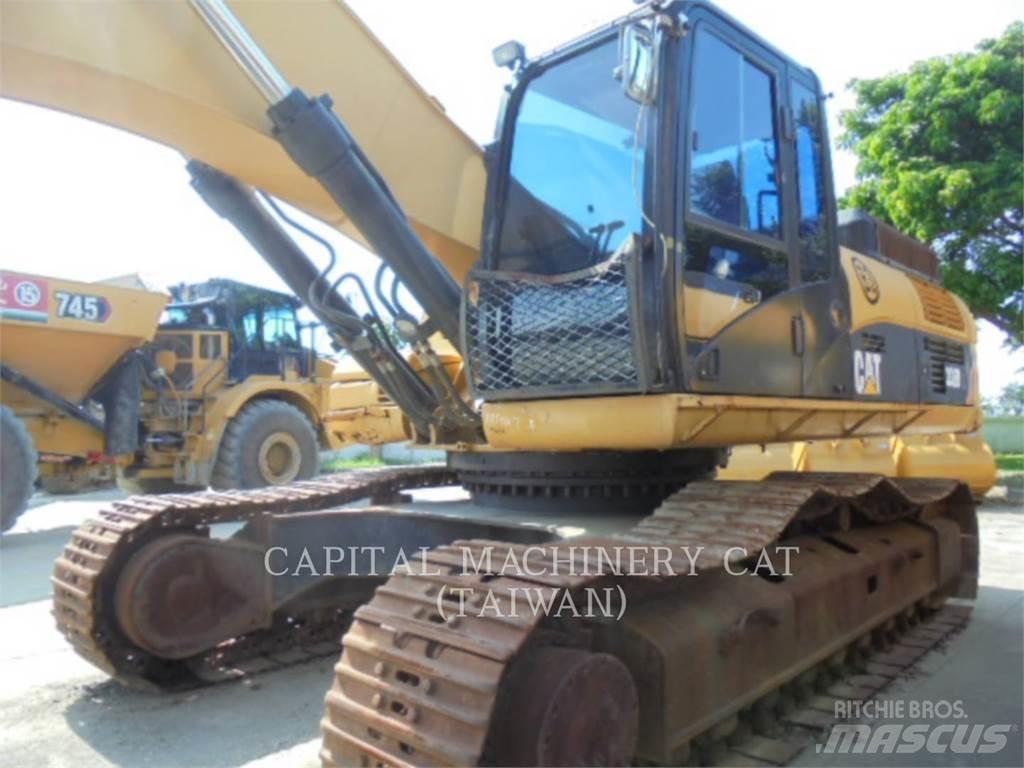 CAT 336DL Гусеничні екскаватори