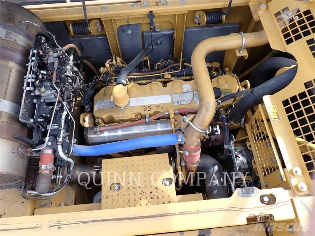 CAT 336EL Гусеничні екскаватори