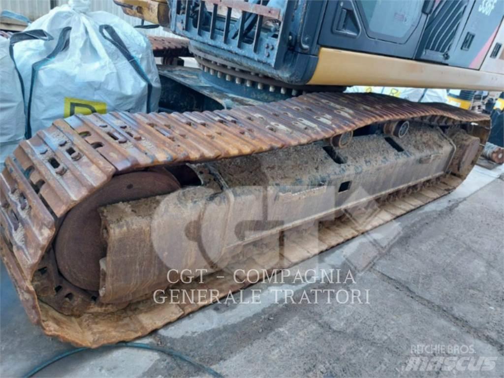 CAT 336F Гусеничні екскаватори