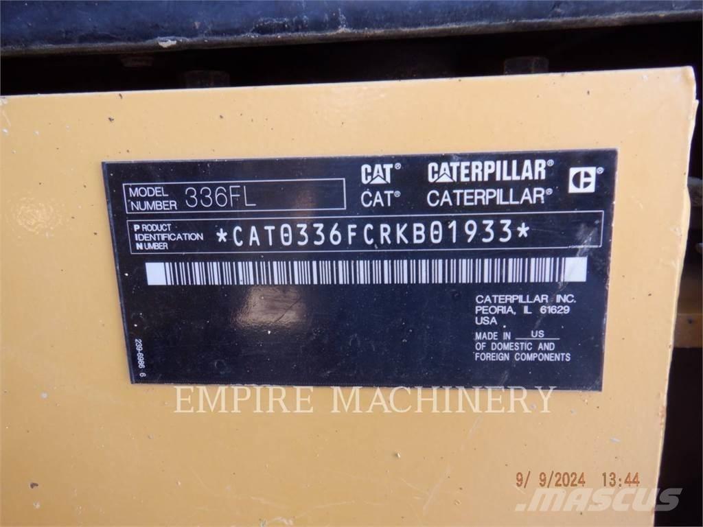 CAT 336FL Гусеничні екскаватори