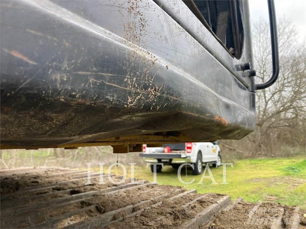 CAT 336FL Гусеничні екскаватори