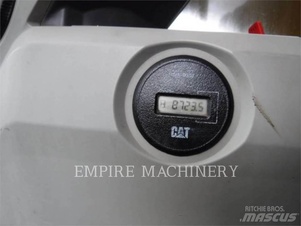 CAT 336FL Гусеничні екскаватори