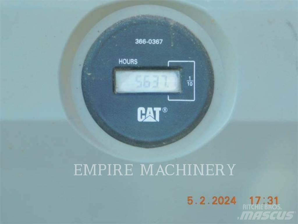 CAT 336FL XE Гусеничні екскаватори