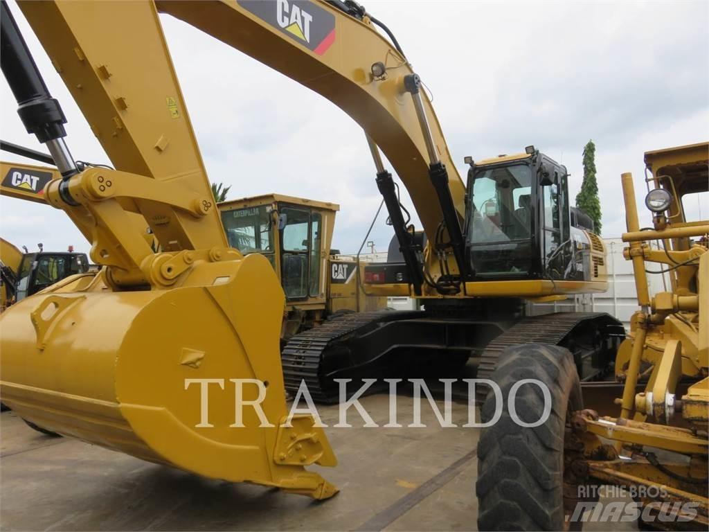 CAT 340D2L Гусеничні екскаватори