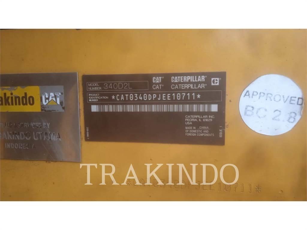 CAT 340D2L Гусеничні екскаватори
