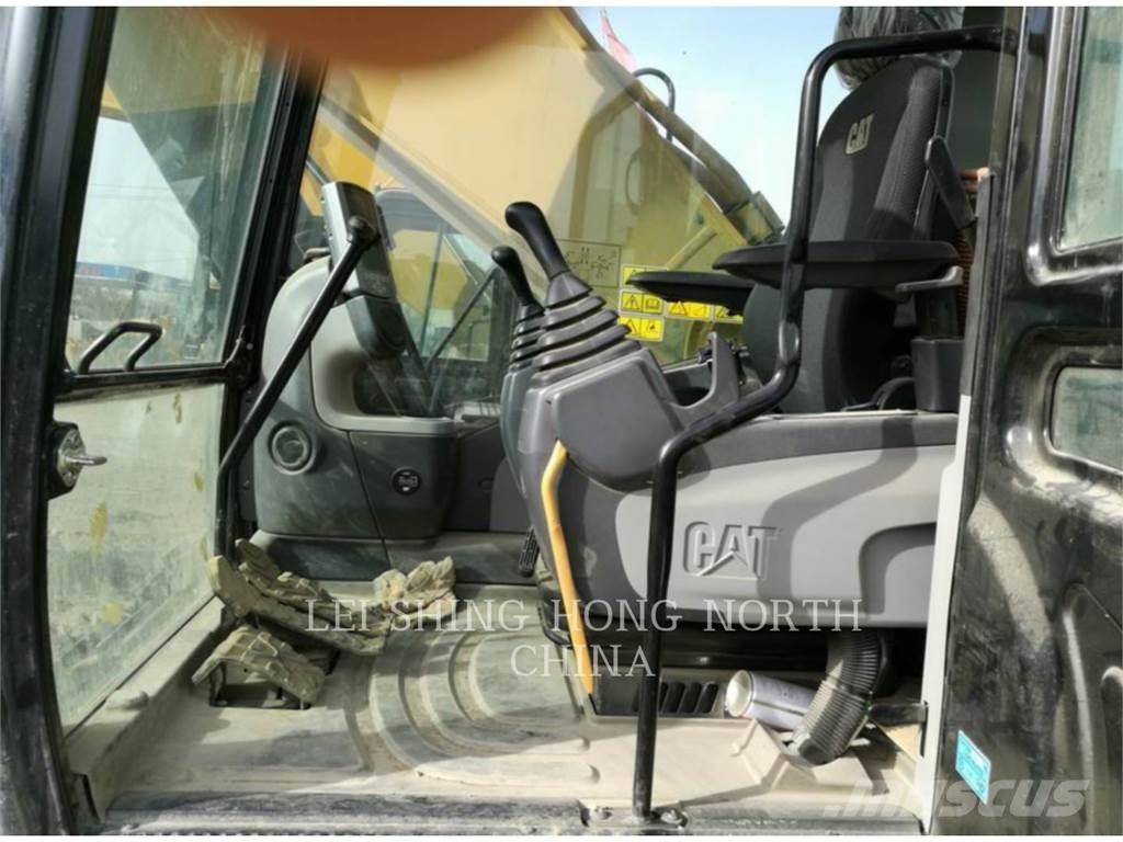 CAT 340D2L Гусеничні екскаватори