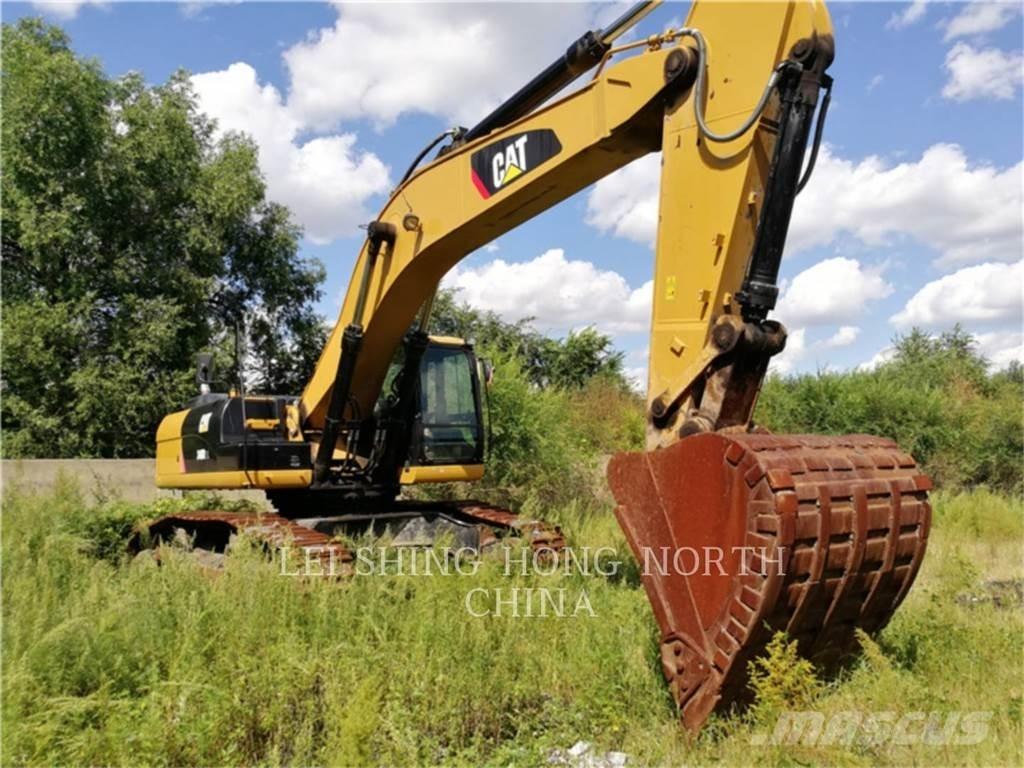 CAT 340D2L Гусеничні екскаватори