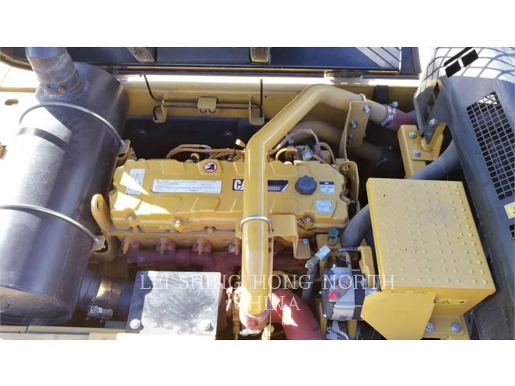 CAT 340D2L Гусеничні екскаватори