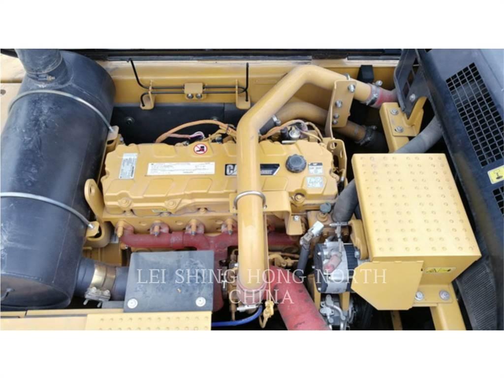 CAT 340D2L Гусеничні екскаватори