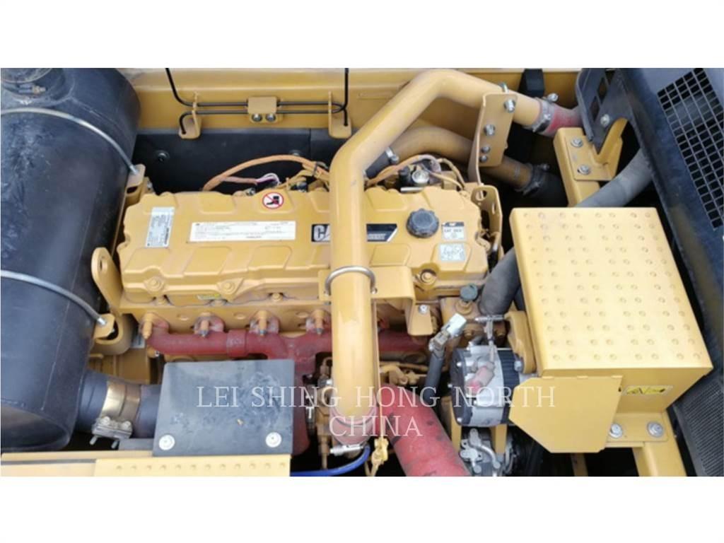 CAT 340D2L Гусеничні екскаватори