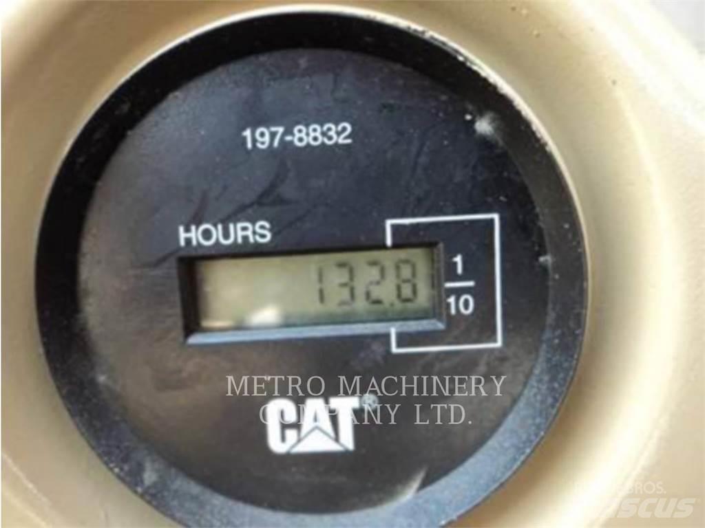 CAT 345B Гусеничні екскаватори