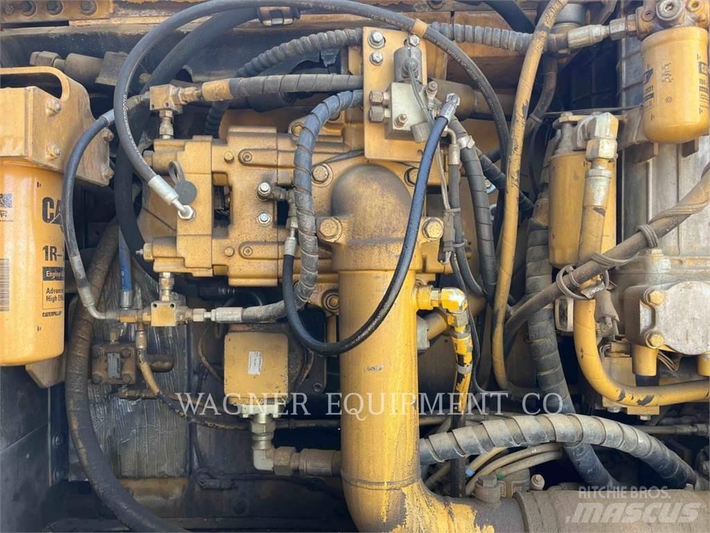 CAT 345BL Гусеничні екскаватори