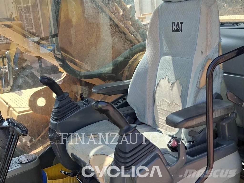 CAT 345D Гусеничні екскаватори
