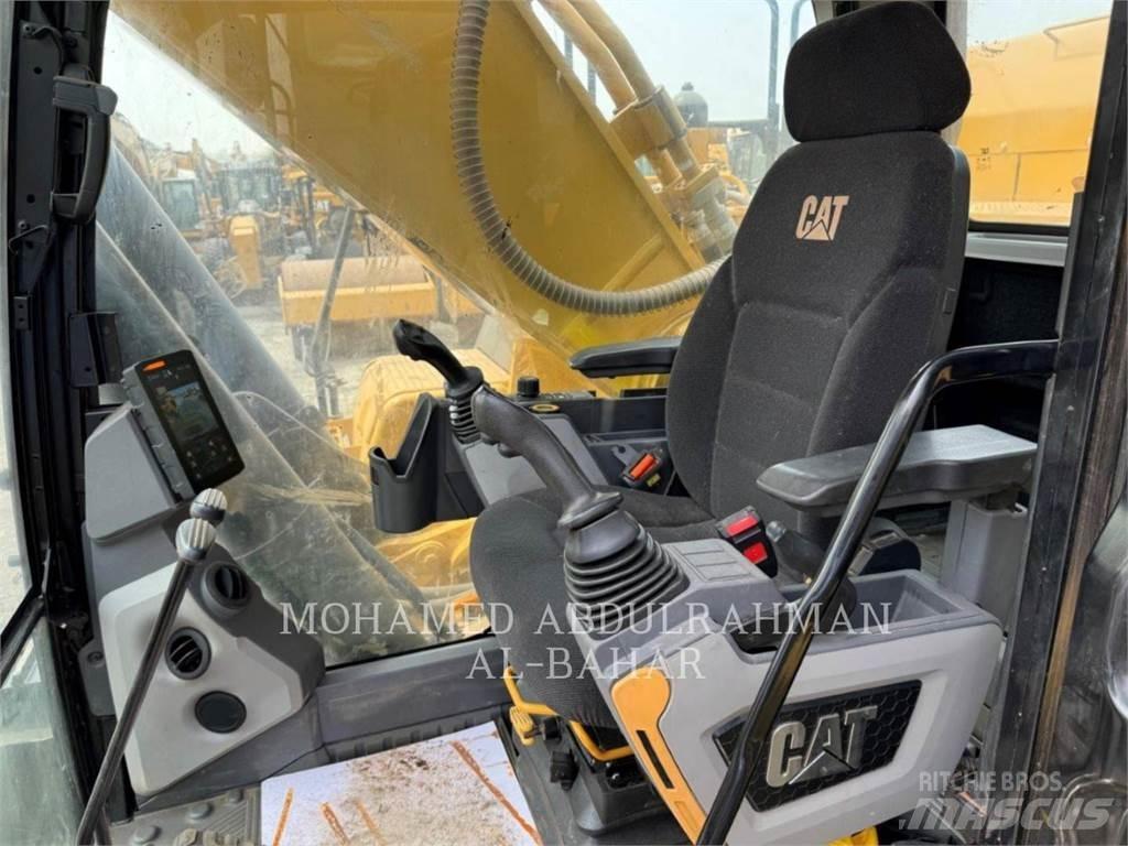 CAT 349 Гусеничні екскаватори