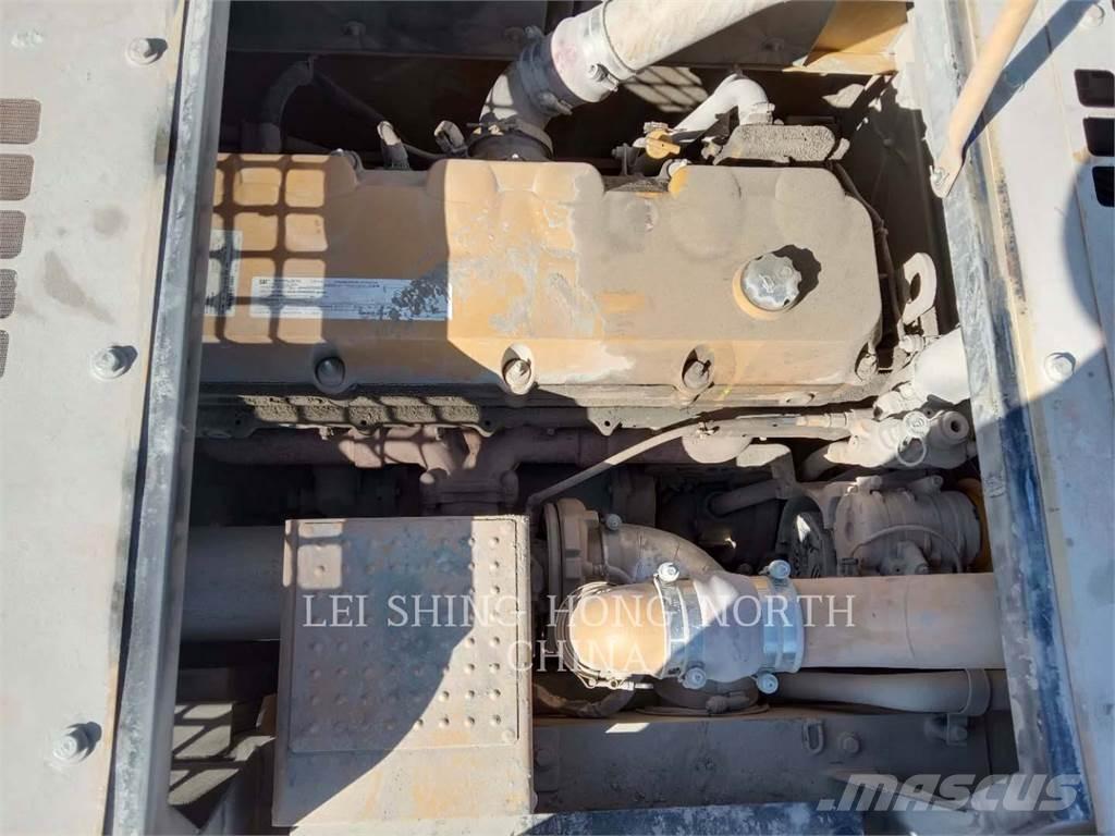 CAT 349D2 Гусеничні екскаватори