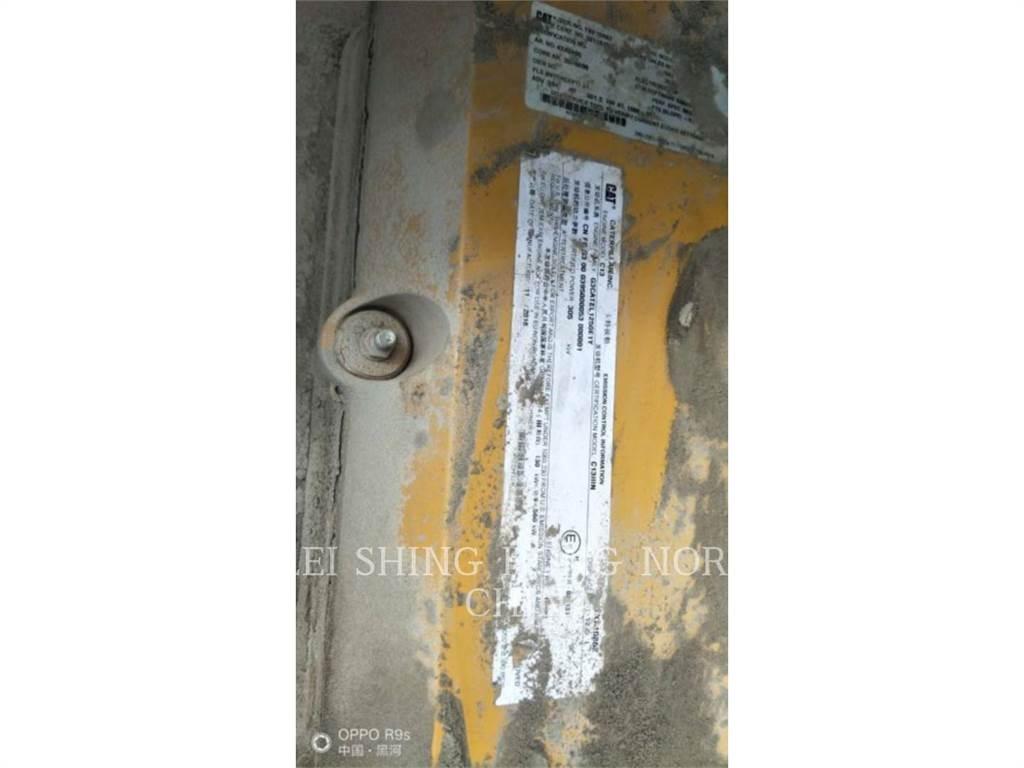 CAT 349D2 Гусеничні екскаватори