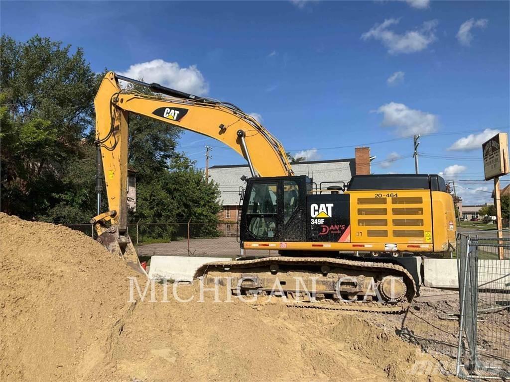 CAT 349FL + Гусеничні екскаватори