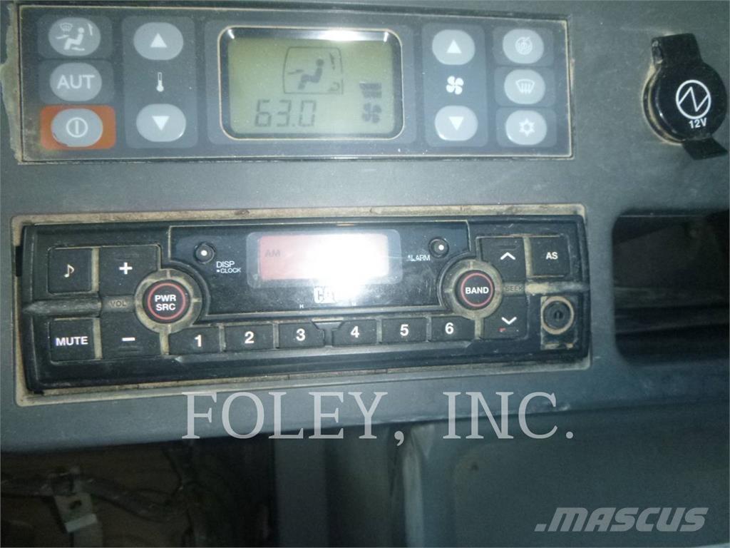 CAT 349FL Гусеничні екскаватори