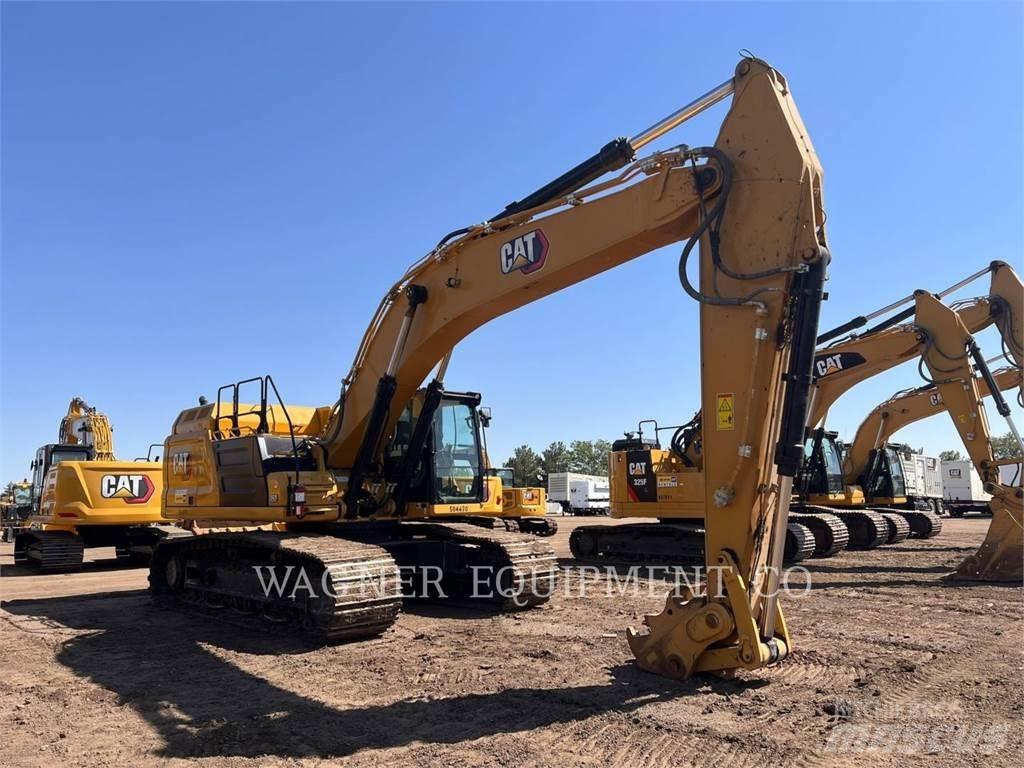 CAT 352 Гусеничні екскаватори