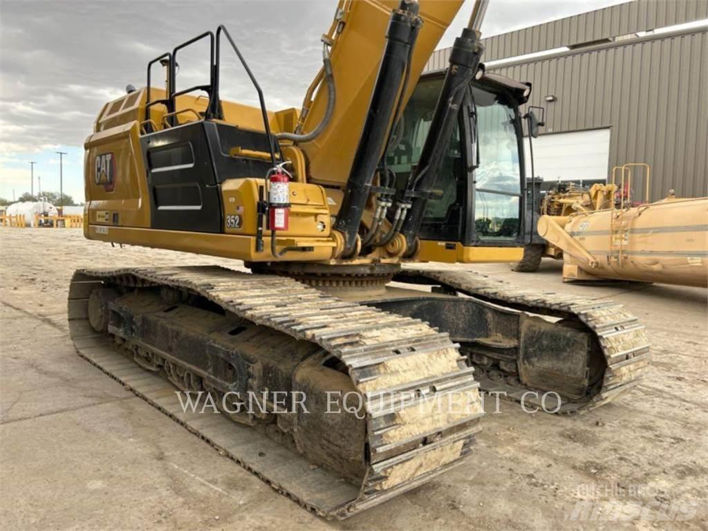 CAT 352 Гусеничні екскаватори