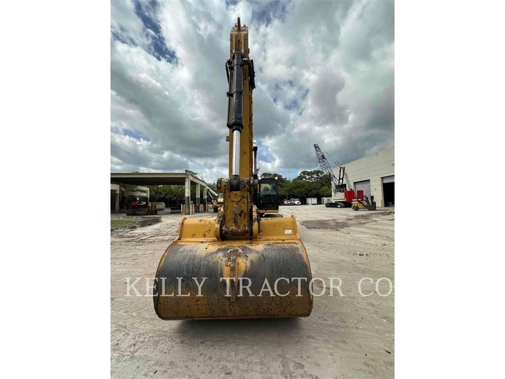 CAT 352 Гусеничні екскаватори