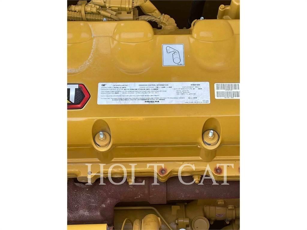 CAT 352 11 Гусеничні екскаватори