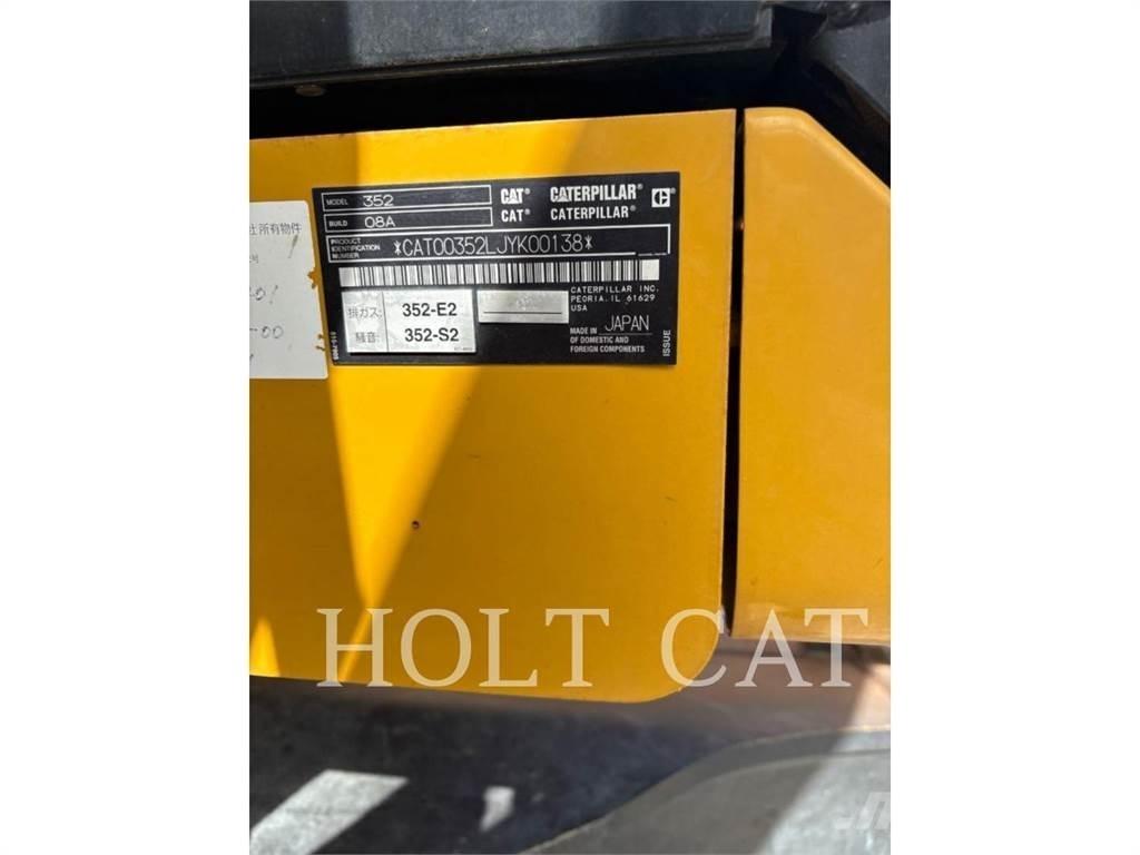 CAT 352 11 Гусеничні екскаватори