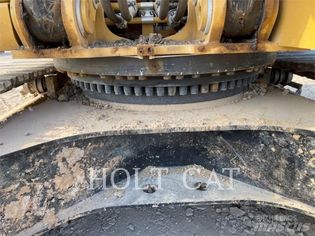CAT 352 12 TC Гусеничні екскаватори
