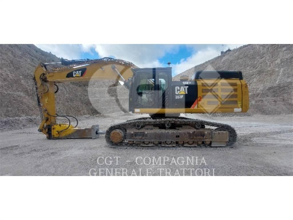 CAT 352F Гусеничні екскаватори