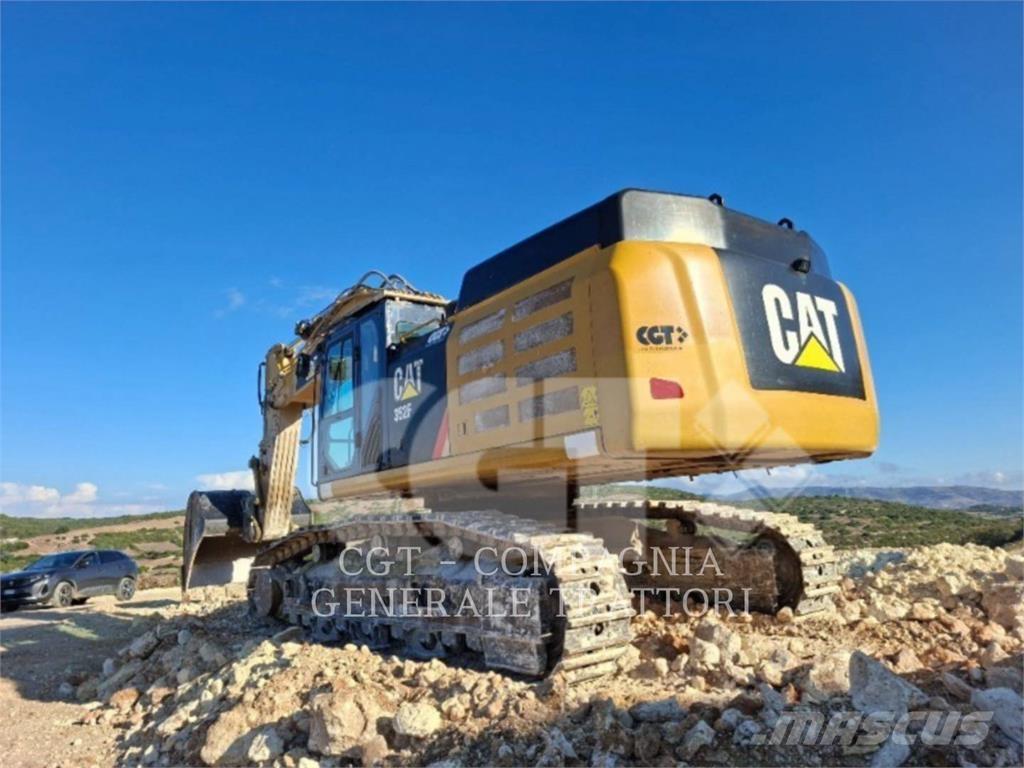 CAT 352F Гусеничні екскаватори