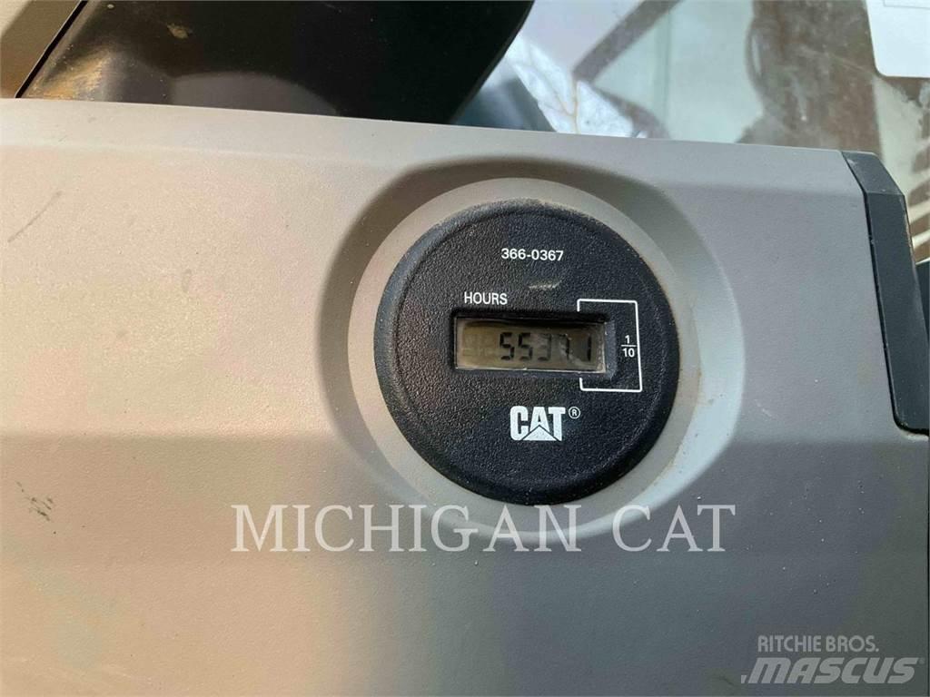 CAT 352FVG Гусеничні екскаватори